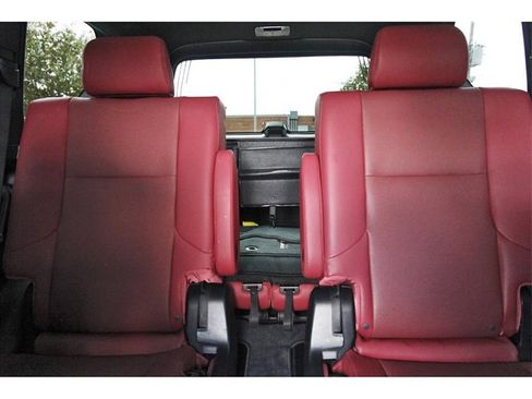 Used 2023 Lexus GX 460 Premium image 13