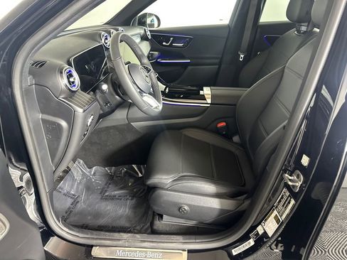 Certified 2026 Mercedes-Benz GLC 300 4MATIC image 9