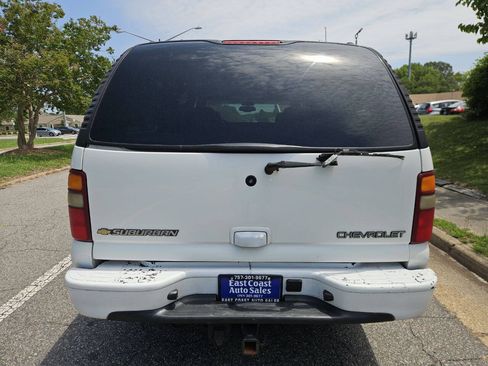 Used 2003 Chevrolet Suburban LT w/ LT Preferred Equipment Group RWD image 5