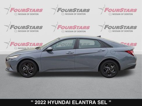 Used 2022 Hyundai Elantra SEL w/ Cargo Package image 8