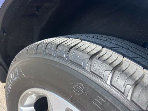 Certified 2024 Ford Edge SEL w/ Convenience Package image 28