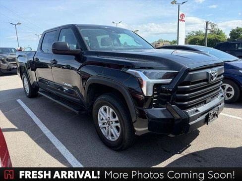 Certified 2022 Toyota Tundra SR5 AWD/4WD image 1