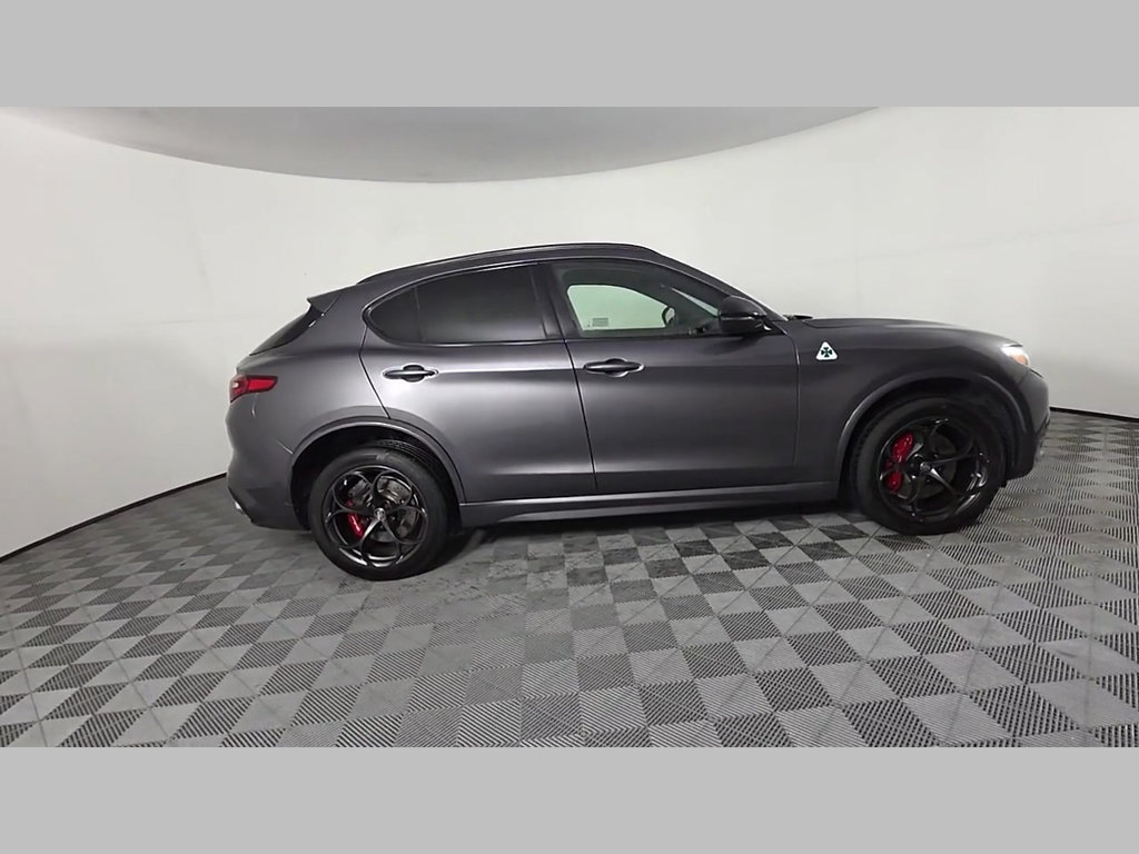 Used 2022 Alfa Romeo Stelvio Quadrifoglio w/ Active Assist Plus Package AWD/4WD image 41