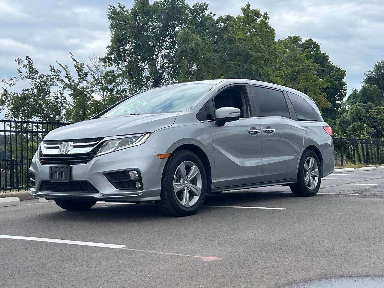 Used 2019 Honda Odyssey EX-L image 2