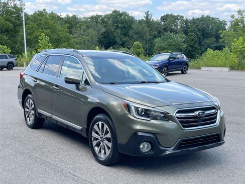 Used 2019 Subaru Outback 2.5i Touring w/ Popular Package #3A AWD/4WD image 7