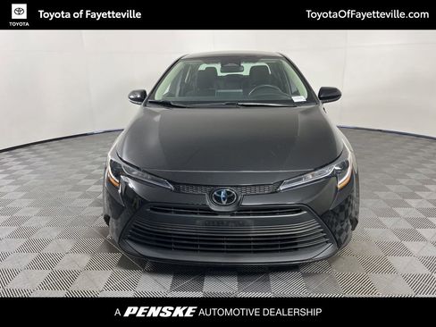 Used 2024 Toyota Corolla LE image 7