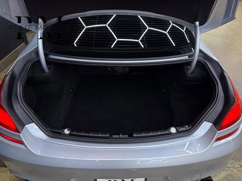 Used 2017 BMW M6 Coupe image 26