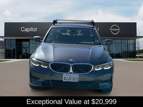 Used 2019 BMW 330i xDrive Sedan w/ Convenience Package image 2