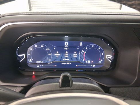 Used 2023 GMC Yukon Denali w/ Denali Reserve Package image 16