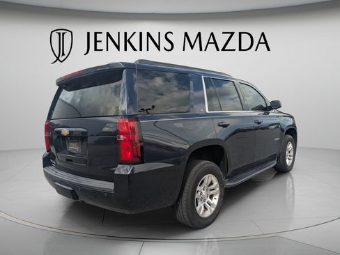 Used 2019 Chevrolet Tahoe LT w/ Luxury Package AWD/4WD image 6