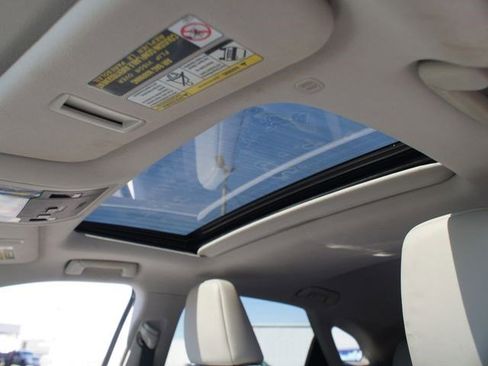 Used 2017 Lexus RX 350 FWD w/ Premium Package image 6