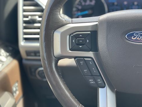 Used 2021 Ford F250 King Ranch w/ King Ranch Ultimate Package AWD/4WD image 29