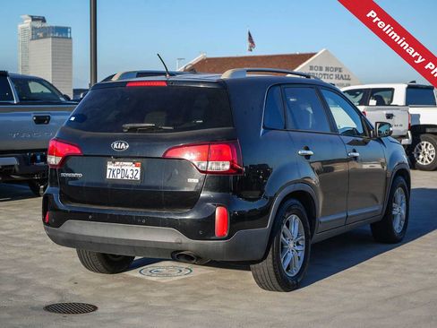 Used 2015 Kia Sorento LX FWD image 4