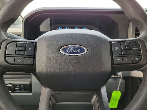 Used 2025 Ford F250 XL image 24