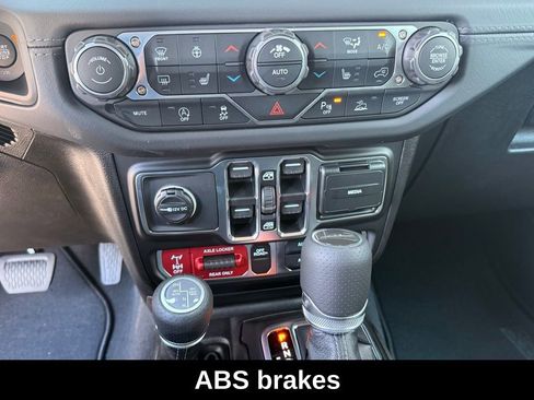 New 2026 Jeep Gladiator Mojave AWD/4WD image 16