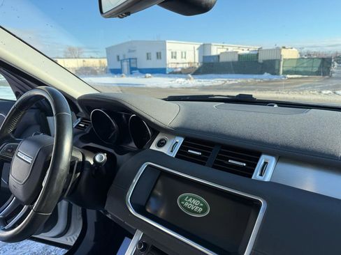 Used 2017 Land Rover Range Rover Evoque HSE image 40