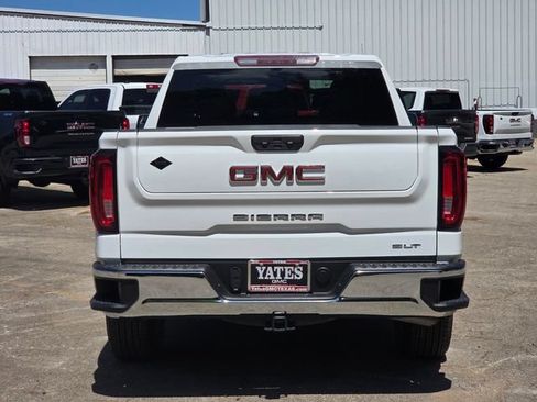 Used 2025 GMC Sierra 1500 SLT AWD/4WD image 6