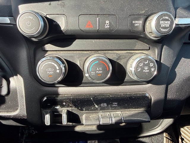 Used 2023 RAM 2500 Big Horn w/ Level 1 Equipment Group AWD/4WD image 14