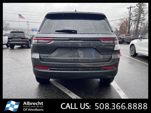 New 2025 Jeep Grand Cherokee Limited image 4