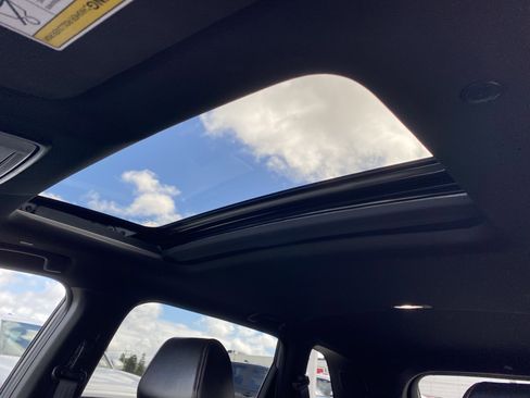 Used 2025 Honda CR-V Sport Touring image 25