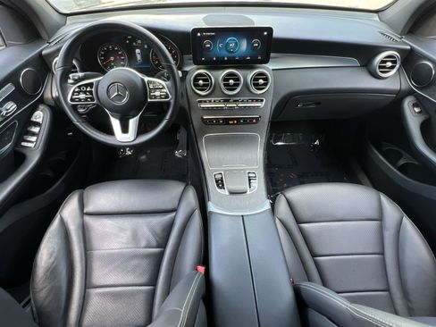Used 2022 Mercedes-Benz GLC 300 4MATIC Coupe image 13