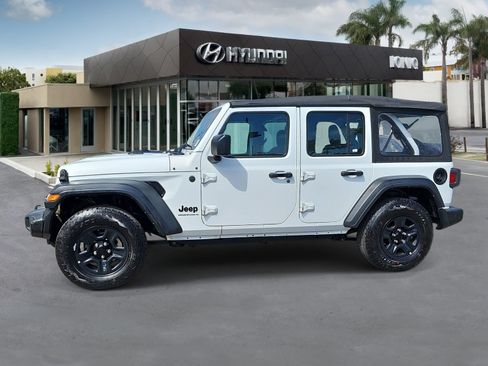 Used 2023 Jeep Wrangler Unlimited Sport AWD/4WD image 6
