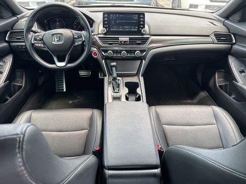 Used 2019 Honda Accord Sport image 11