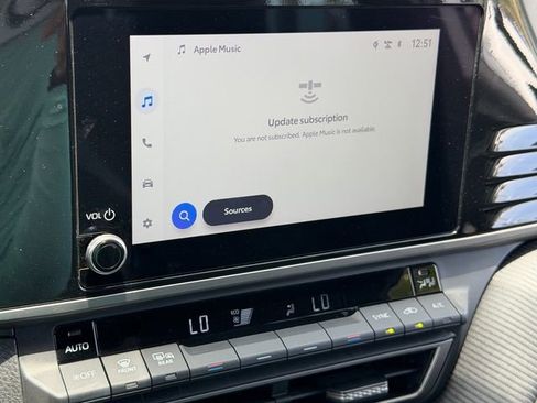 Certified 2025 Toyota Camry SE w/ Convenience Package FWD image 21