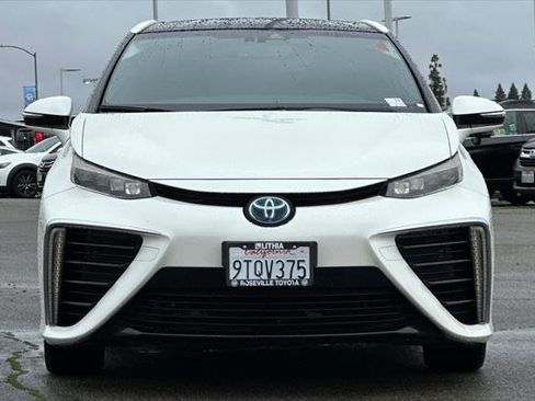 Certified 2018 Toyota Mirai image 10
