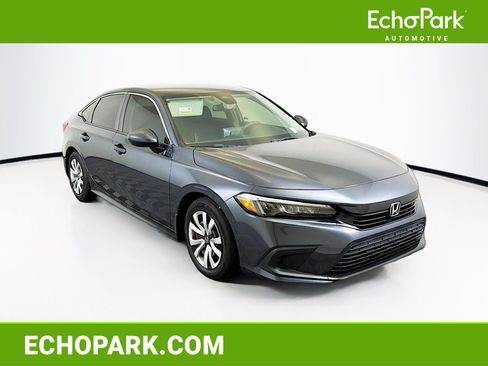 Used 2023 Honda Civic LX image 1