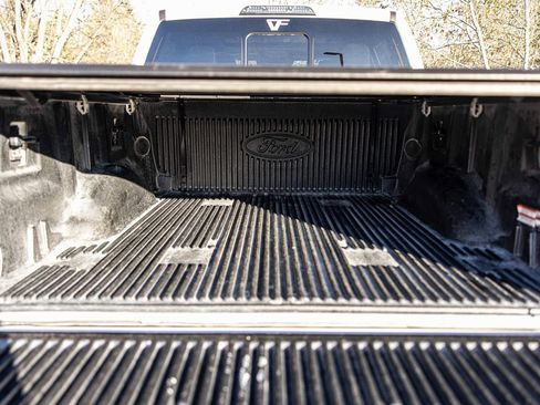 Used 2017 Ford F150 Lariat w/ Equipment Group 502A Luxury image 16