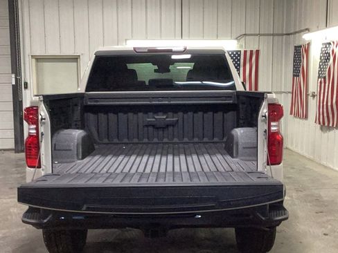 New 2026 Chevrolet Silverado 1500 Custom Trail Boss w/ Turbomax Blackout Package AWD/4WD image 6