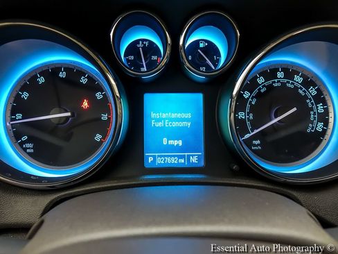 Used 2016 Buick Verano Leather w/ Experience Buick Package FWD image 15