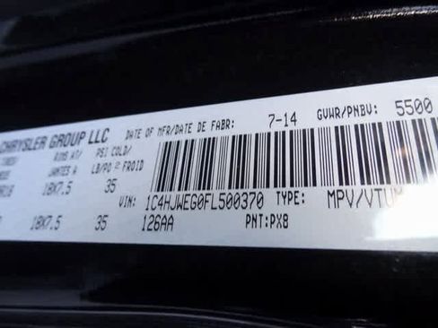 Used 2015 Jeep Wrangler Unlimited Sahara image 37