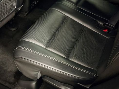 Used 2015 Jeep Grand Cherokee Overland w/ Advanced Technology Group image 45