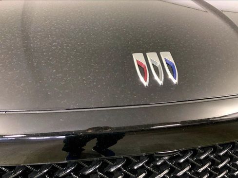 Used 2025 Buick Enclave Sport Touring image 29