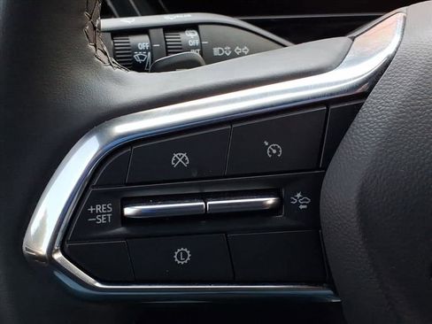 Used 2025 Chevrolet Tahoe LT image 28