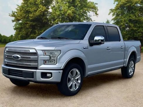 Used 2017 Ford F150 Platinum w/ Trailer Tow Package AWD/4WD image 4