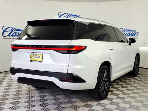 Used 2024 Lexus TX 350 FWD w/ Captains Chair Package image 6