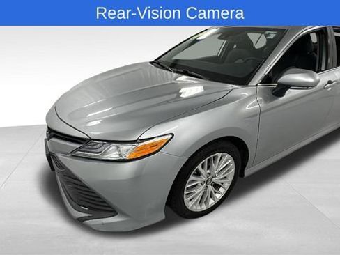 Used 2019 Toyota Camry L image 7