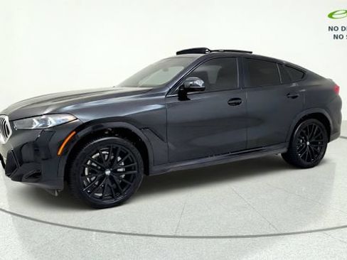 Used 2025 BMW X6 xDrive40i w/ Executive Package AWD/4WD image 4