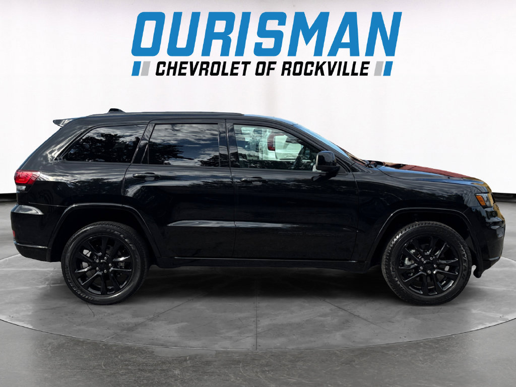 Used 2021 Jeep Grand Cherokee Laredo X AWD/4WD image 7