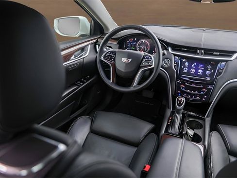 Used 2017 Cadillac XTS Vsport Premium Luxury image 27