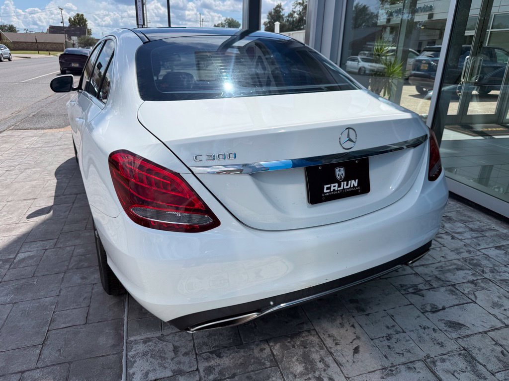 Used 2016 Mercedes-Benz C 300 Sedan image 3