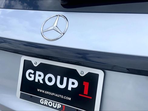 Used 2025 Mercedes-Benz GLC 300 image 30