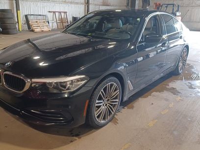 Used 2019 BMW 530e xDrive w/ Convenience Package