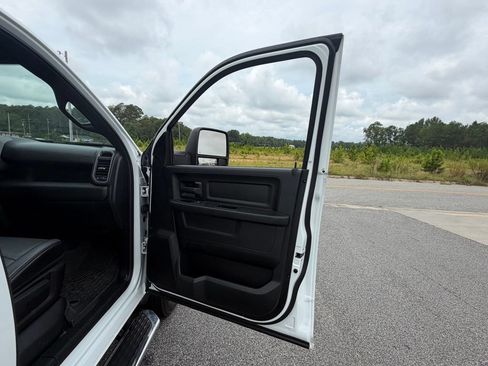 Used 2024 RAM 2500 Tradesman w/ Chrome Appearance Group RWD image 48