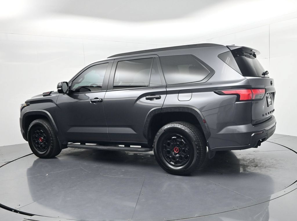 Used 2024 Toyota Sequoia TRD Pro AWD/4WD image 5