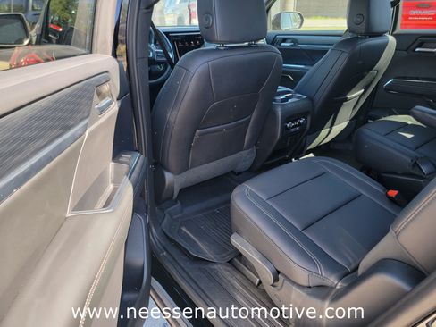 Used 2024 GMC Acadia Elevation w/ Trailering Package image 14