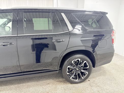 Used 2023 Chevrolet Tahoe High Country image 5